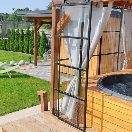 Dom wakacyjny Domek Letniskowy Amalie Mazury